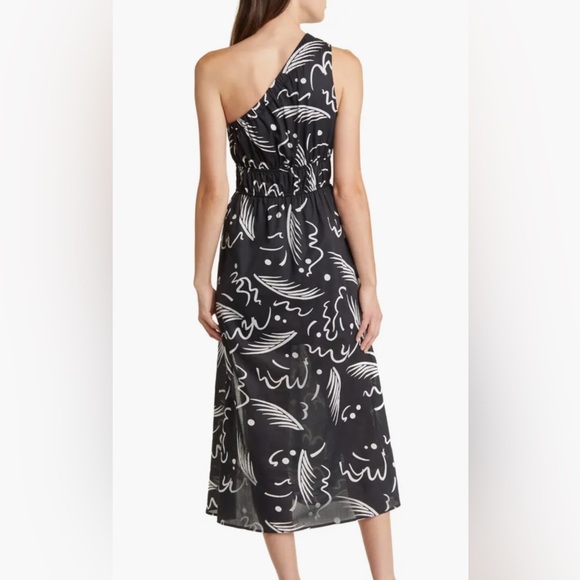 Rails Monochrome Patterned Midi Dress - Picture 2 of 7